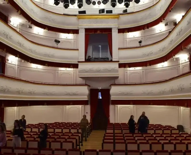 teatr2 1